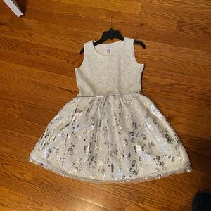 Place Shimmering Silver and White Floral Dress
